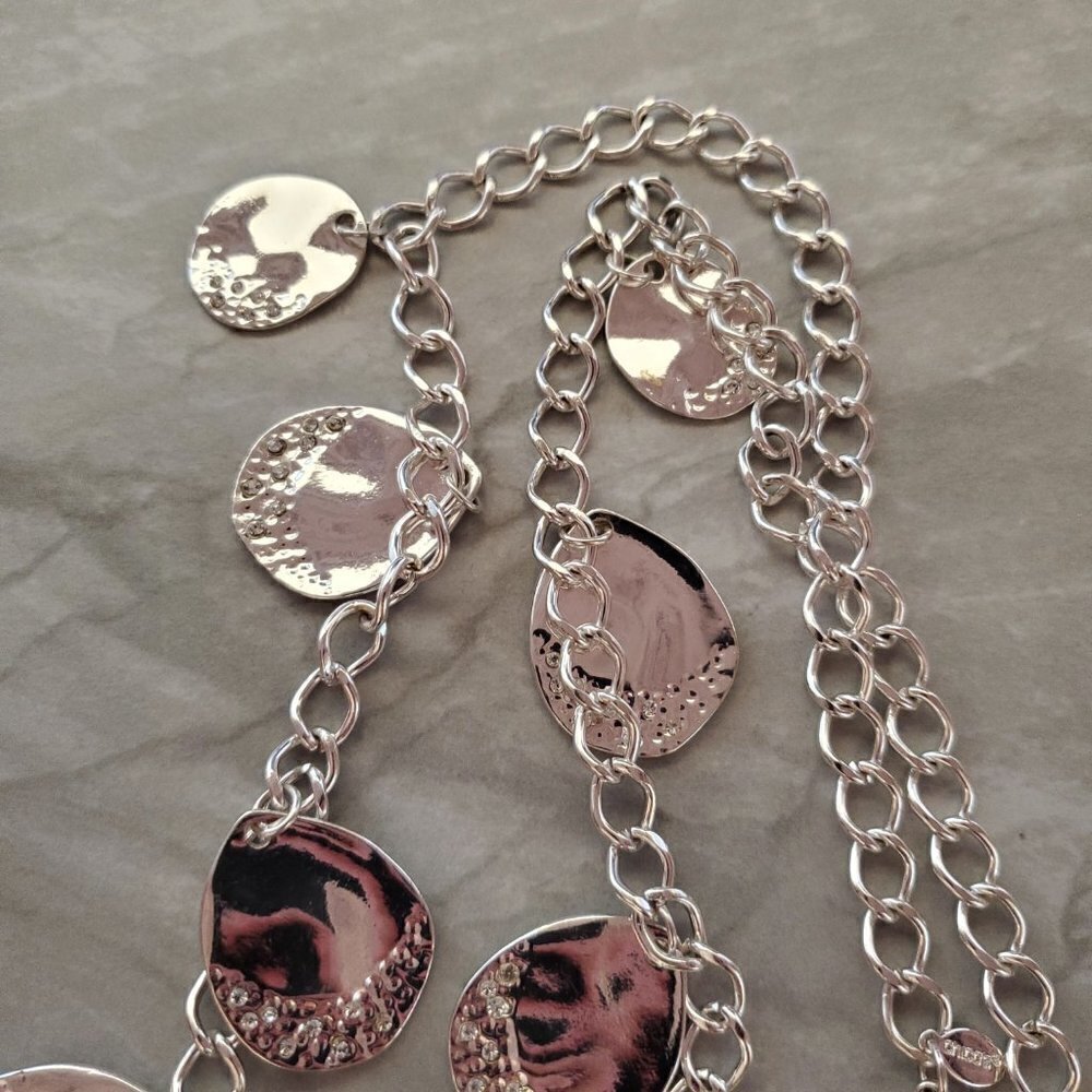 ✨ Chico's Silver Hammered Rhinestones Crystals Pave Beaded Disc Necklace ✨ - Picture 5 of 13